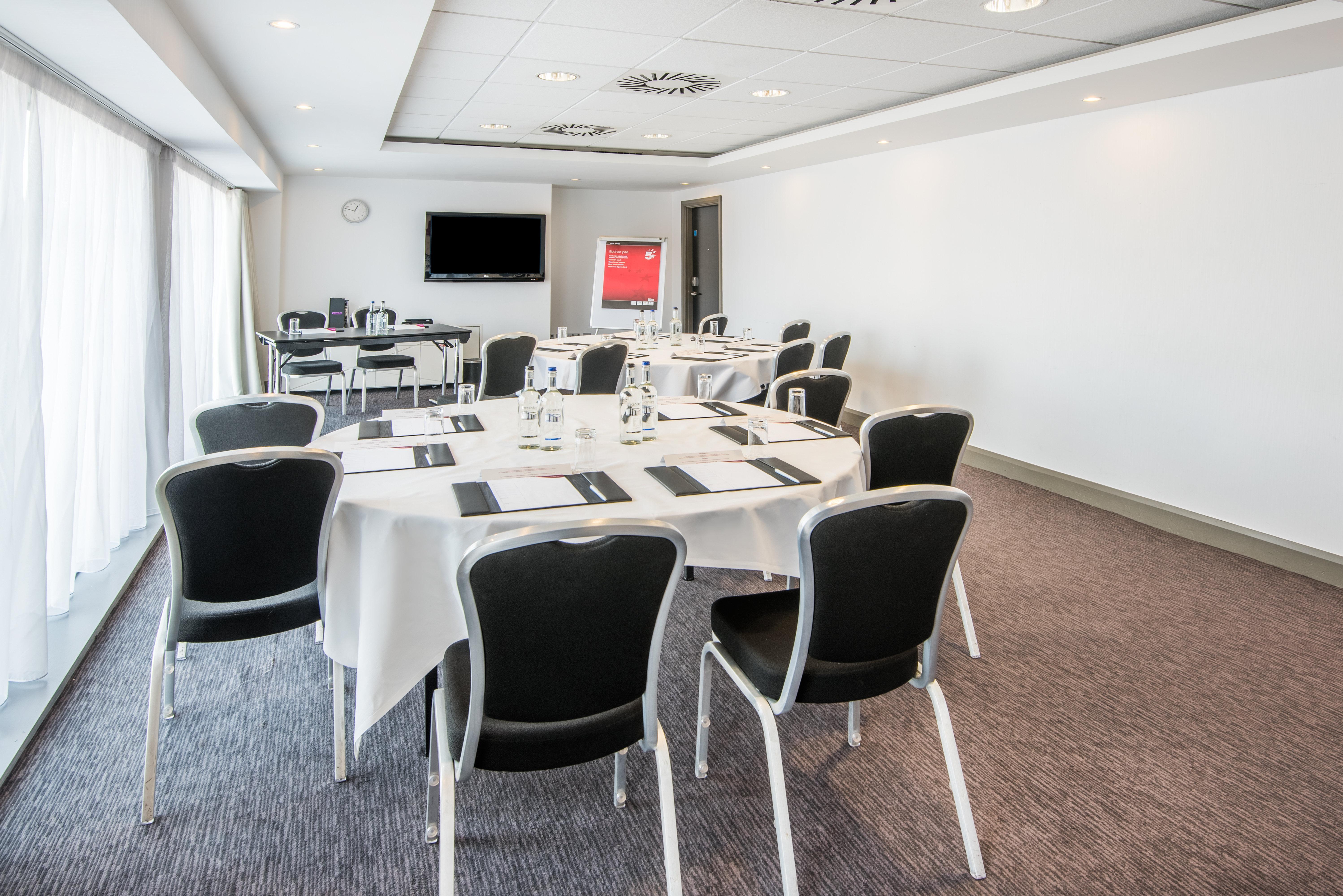 Отель Crowne Plaza Centre By Ihg Манчестер