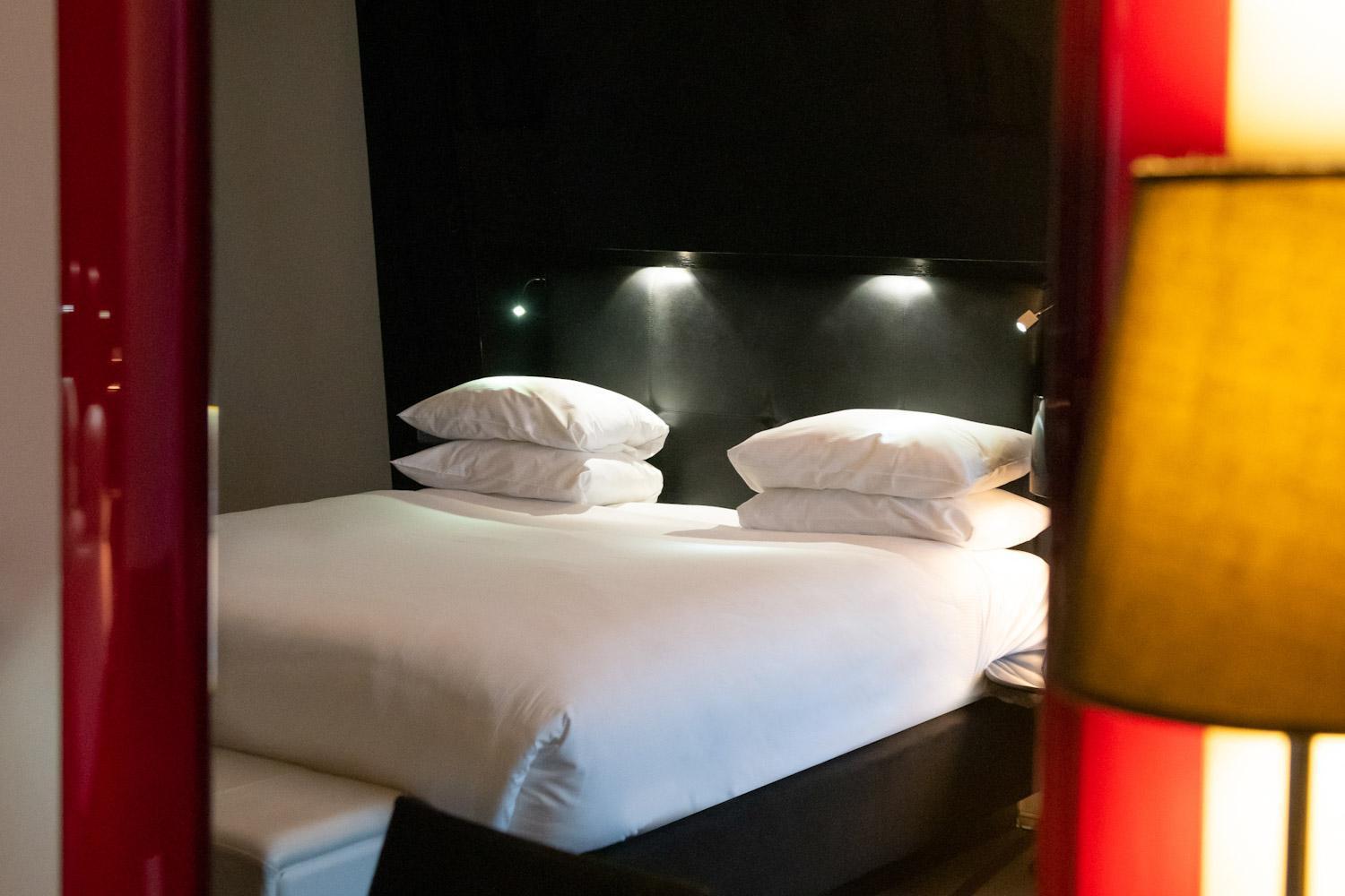 Отель Crowne Plaza Centre By Ihg 4*