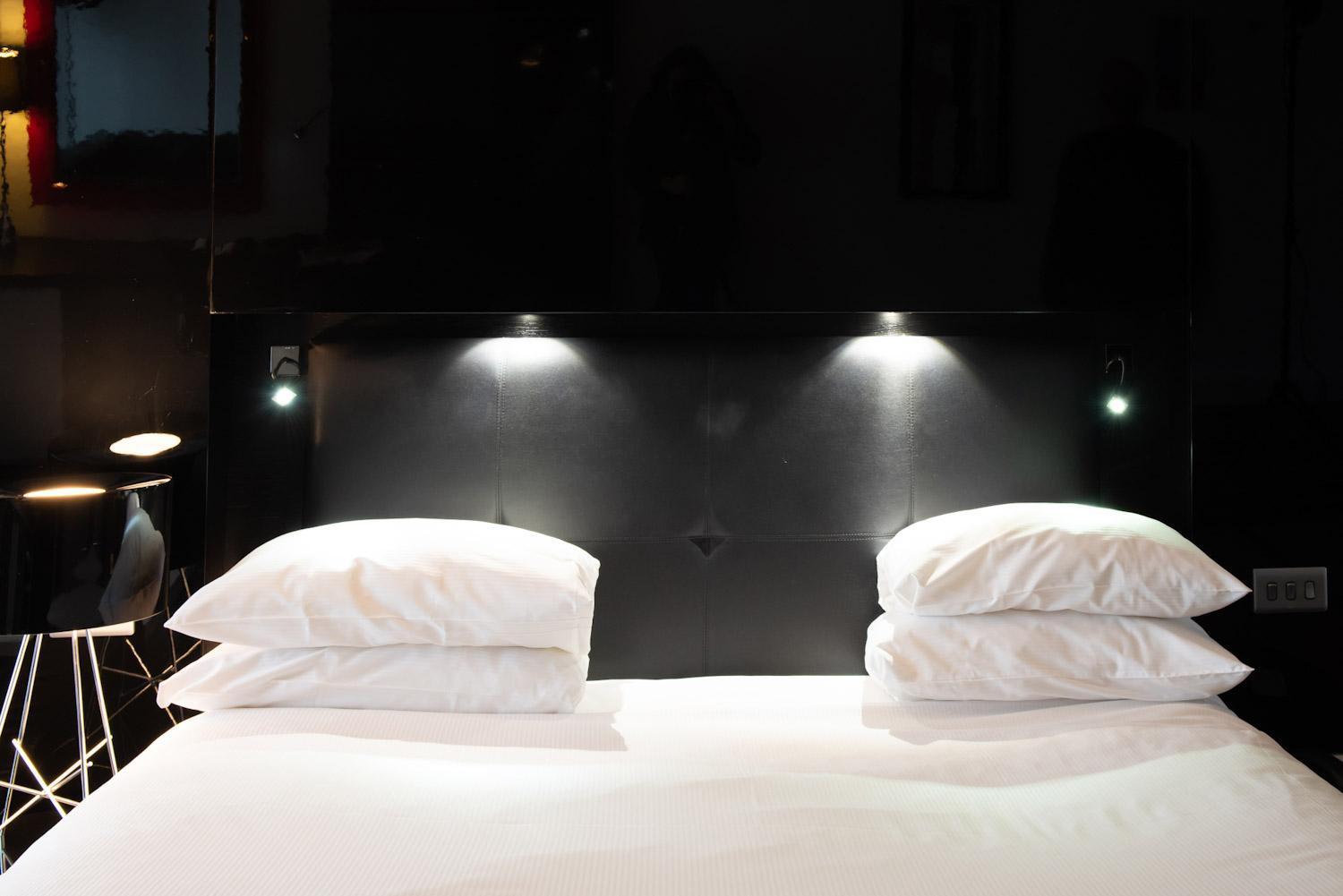 Crowne Plaza Centre By Ihg Отель