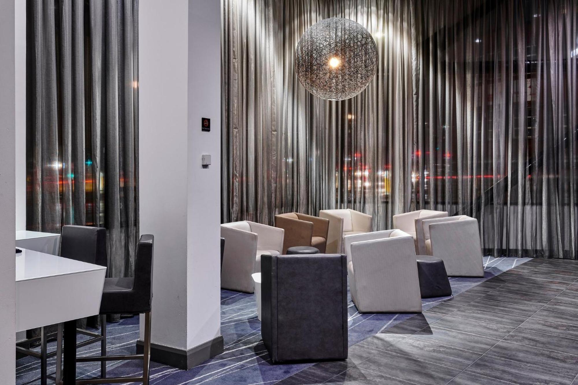 Отель Crowne Plaza Centre By Ihg Манчестер